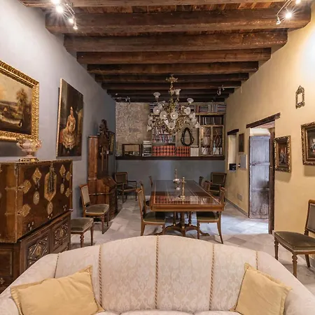 Casa Palacio El Caballero De Malta Ferienhaus